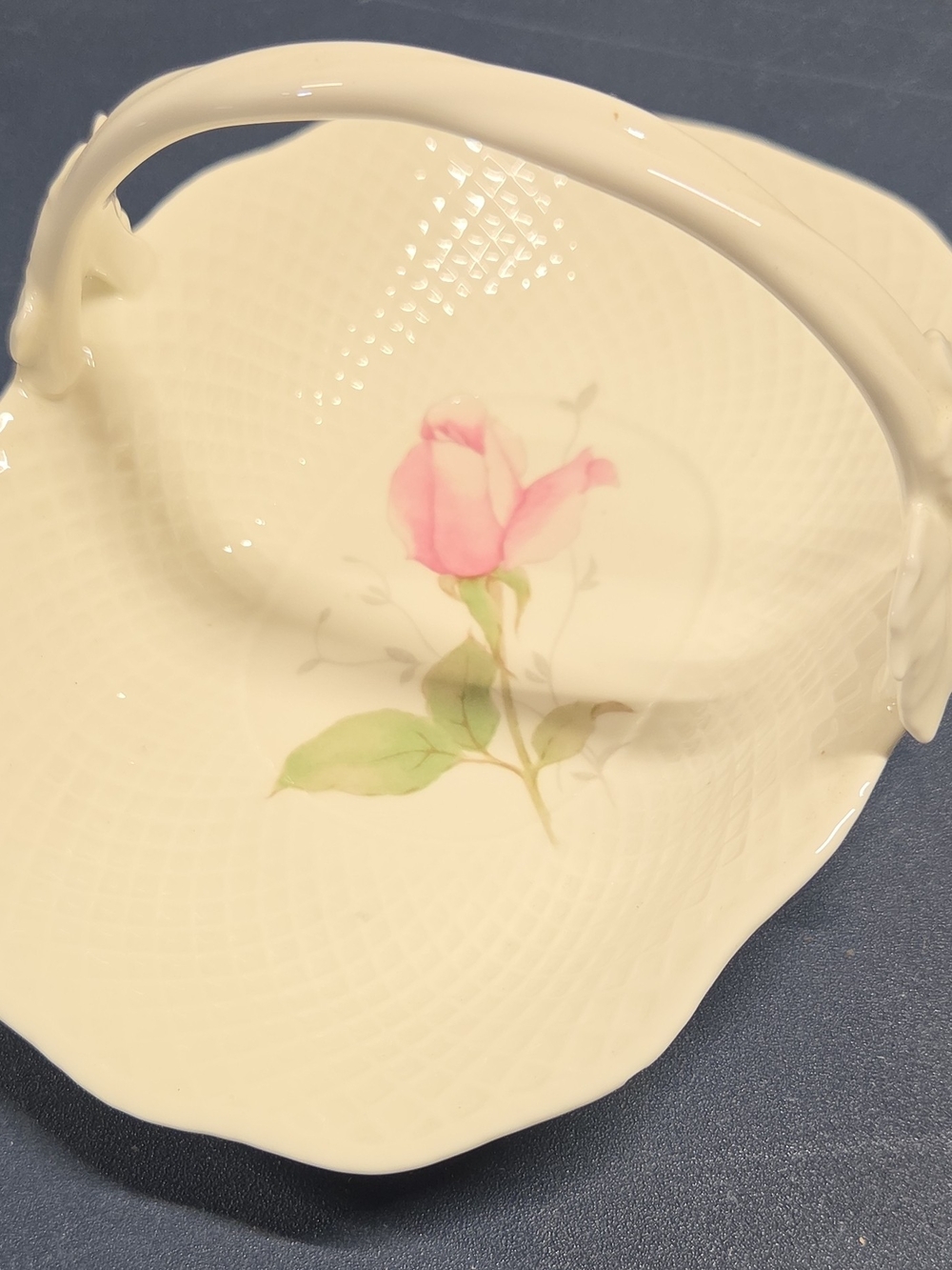 Mikasa Cream Ceramic Basket with Pink Rose and Green Leaves